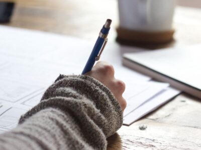 برنامج الكتابة الصحفية والإبداعية